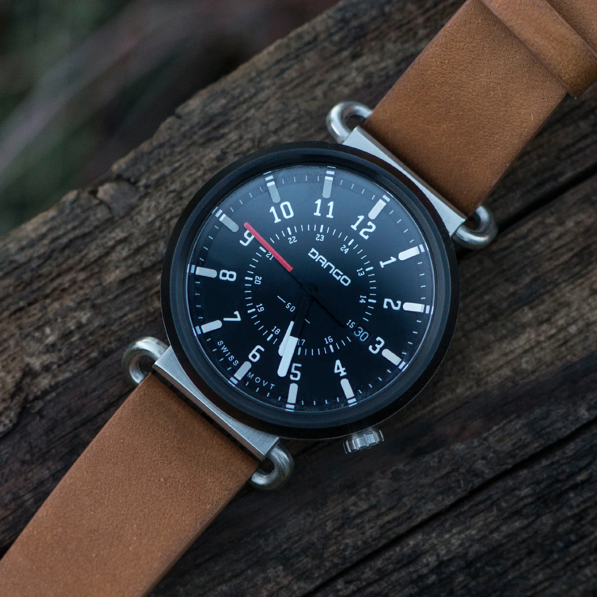 TK-01 - TREK WATCH WITH ITALIAN LEATHER STRAP - WHISKEY BROWN - Image 4